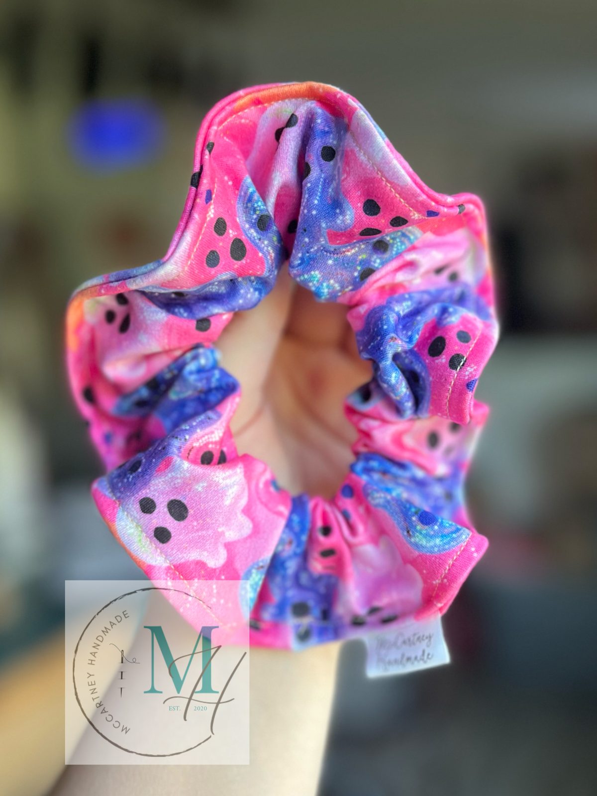 Gummy Ghost Scrunchie
